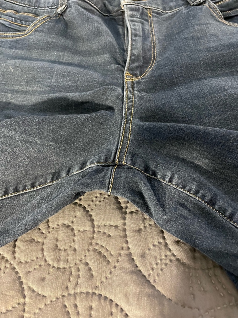 Democracy Women's Medium Blue Denim Jean Shorts - Picture 4 of 5